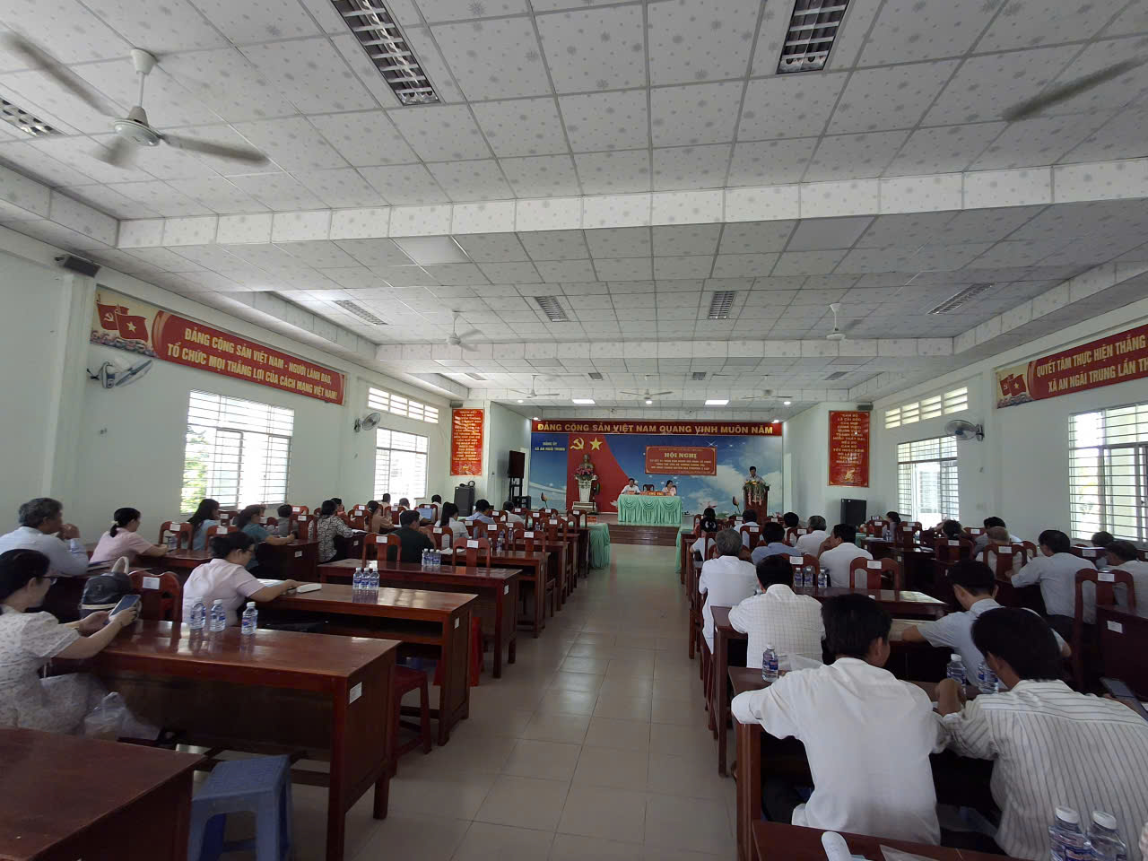 AN NGÃI TRUNG - SAU MỘT NĂM TRIỂN KHAI MÔ HÌNH CHÍNH QUYỀN ĐỊA PHƯƠNG 2 CẤP